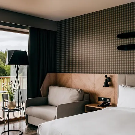 Radisson ホテル 4*