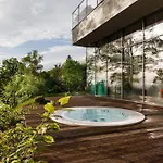Radisson Otel 4*
