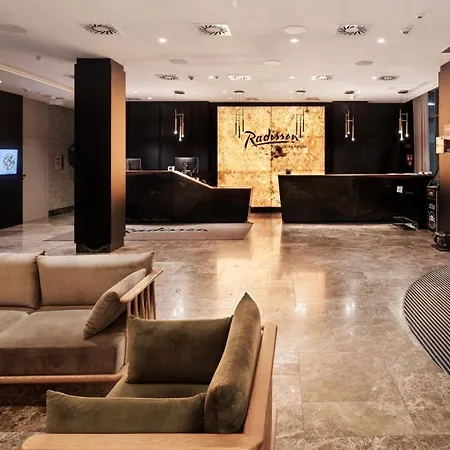 Radisson 4*