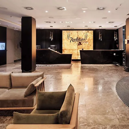 Radisson מלון שצ'קלארסקה פוראובה