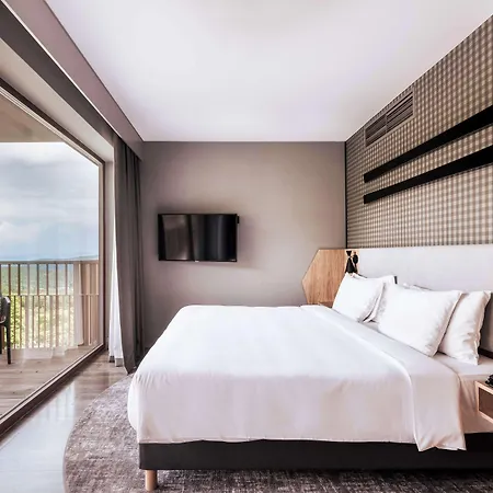 Radisson 4*